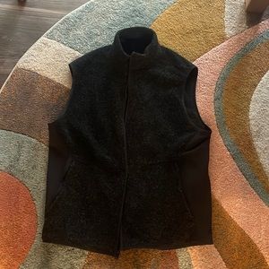 Lulu lemon wool vest
